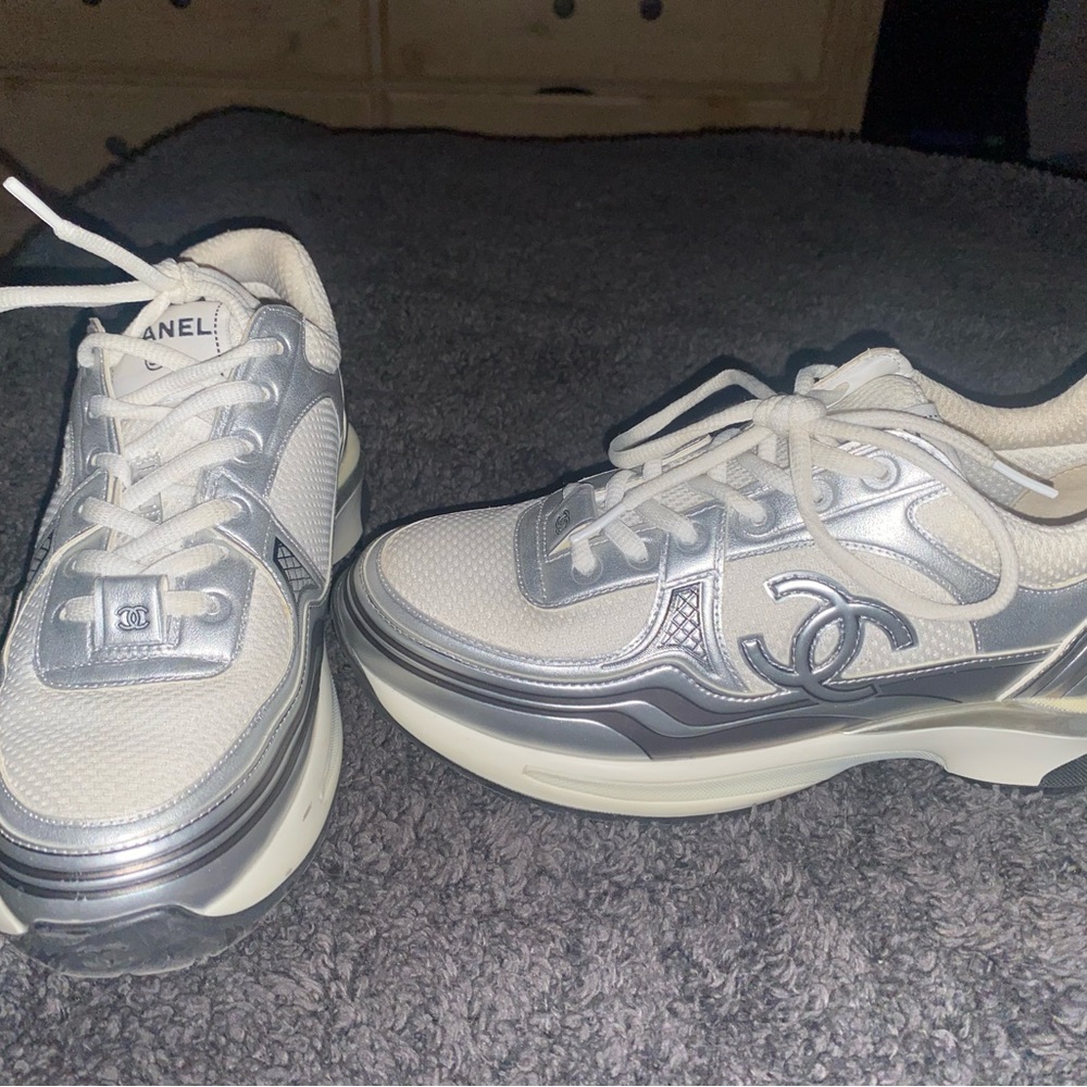 CHANEL Women's Metallic Silver and Cream Sneakers